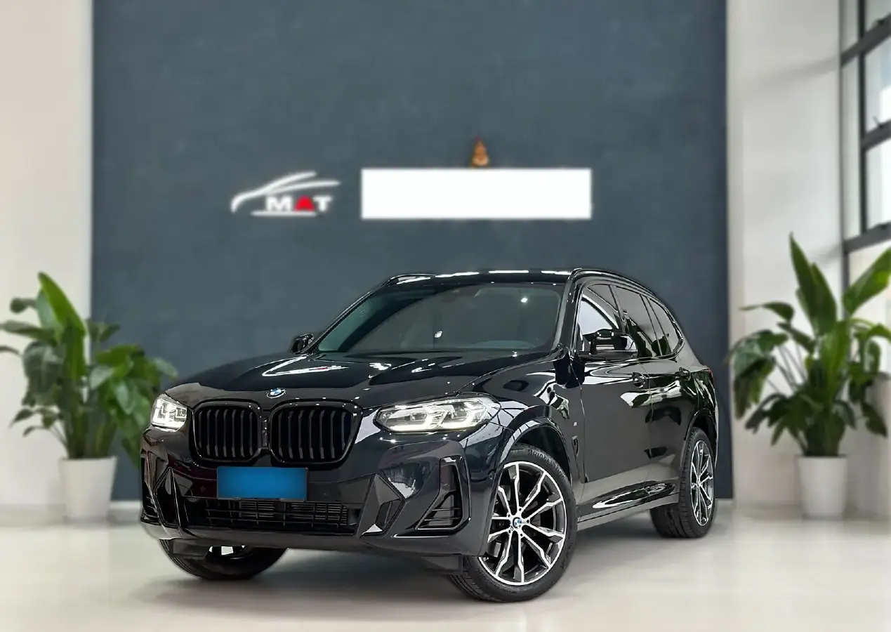 2022 BMW X3 2.0T 252HP L4 8AT
