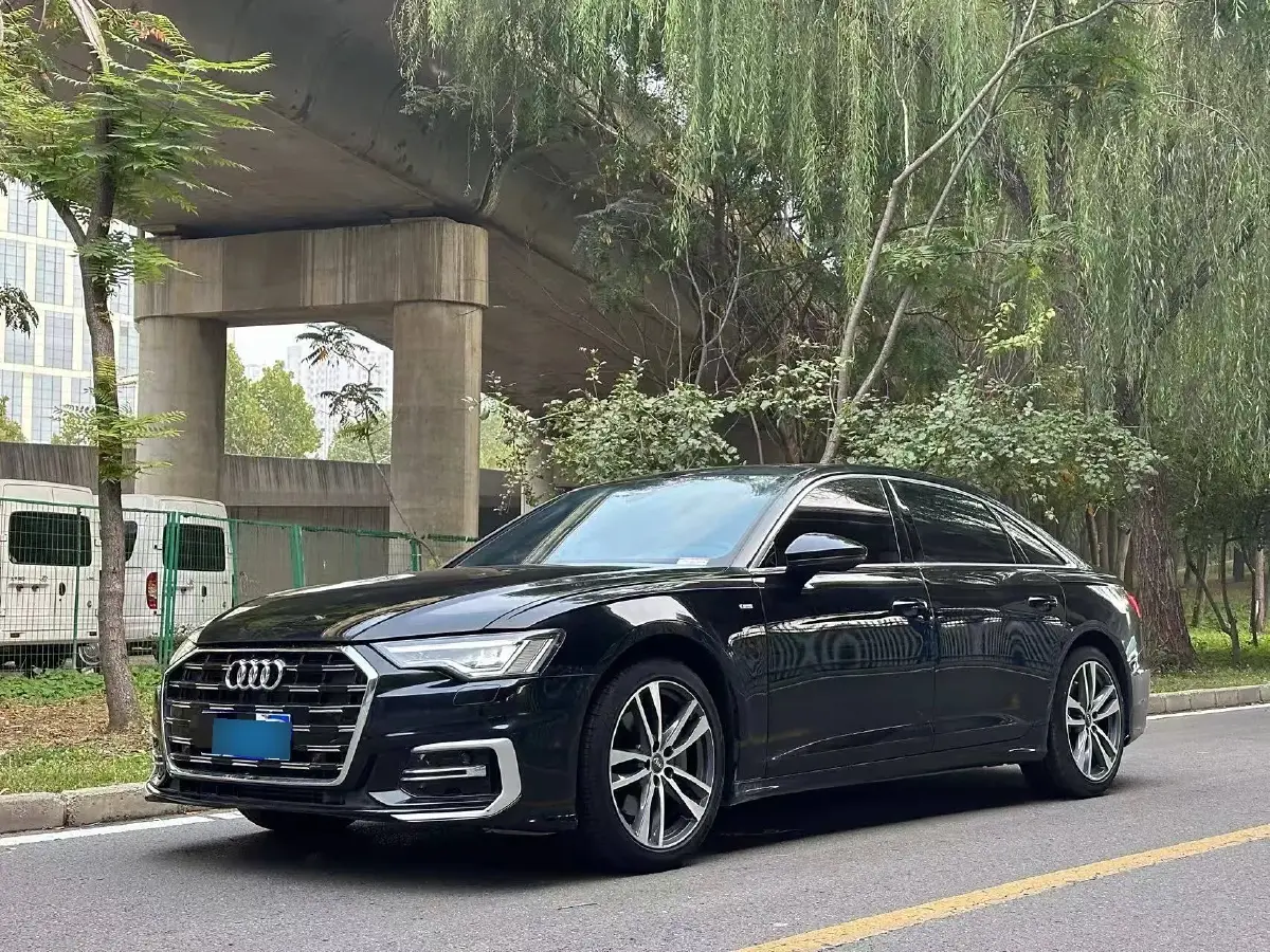 2019 Audi A6L 2.0T 224HP L4 7DCT