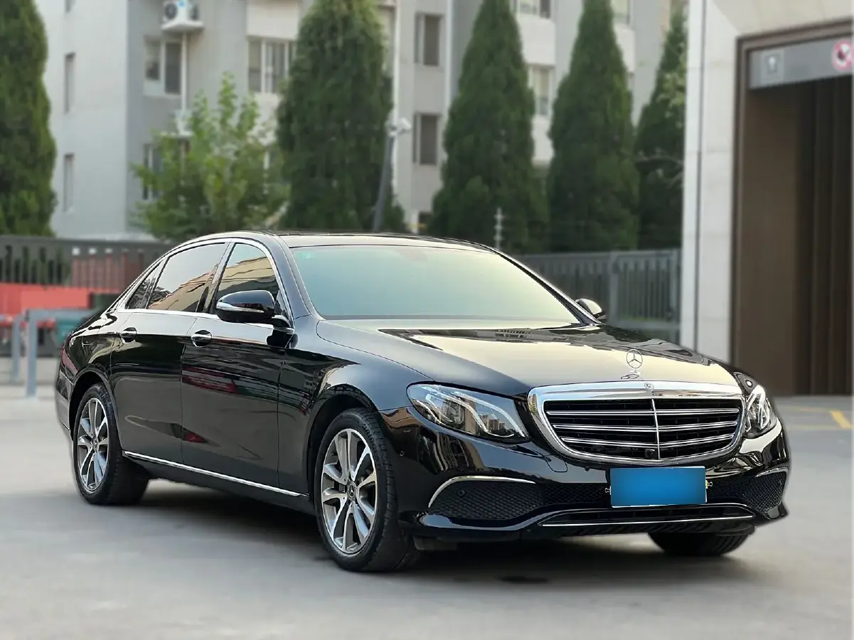 2018 Mercedes-Benz E Class 2.0T 245HP L4 9AT