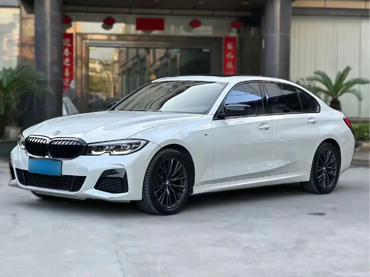 2020 BMW 3 Series 2.0T 184HP L4 8AT