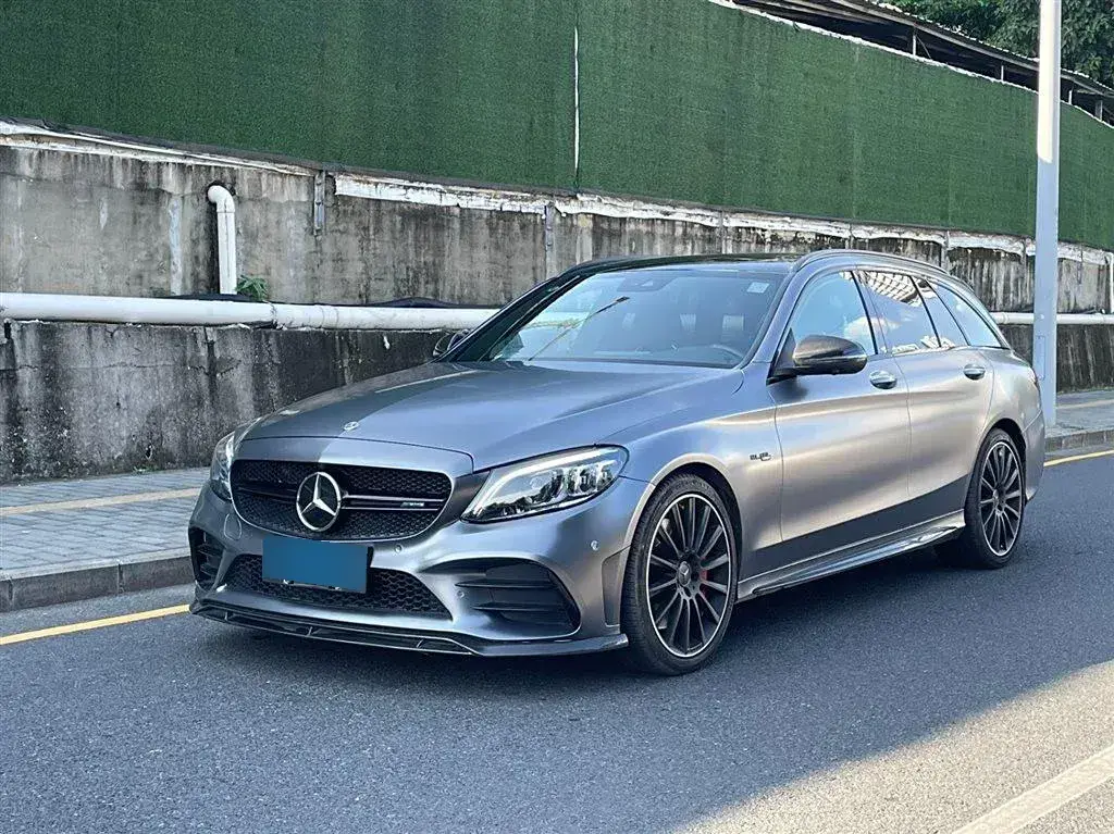 2019 Mercedes-Benz C AMG 3.0T 390HP V6 9AT