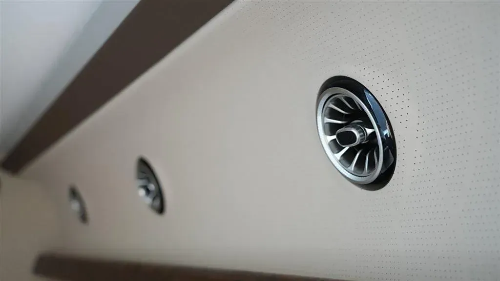 2012 Geely Englon TX4 2.4L 129HP L4 6AT,autocango,china used car exporter,china ev exporter,chinese used car exporter,chinese used ev exporter