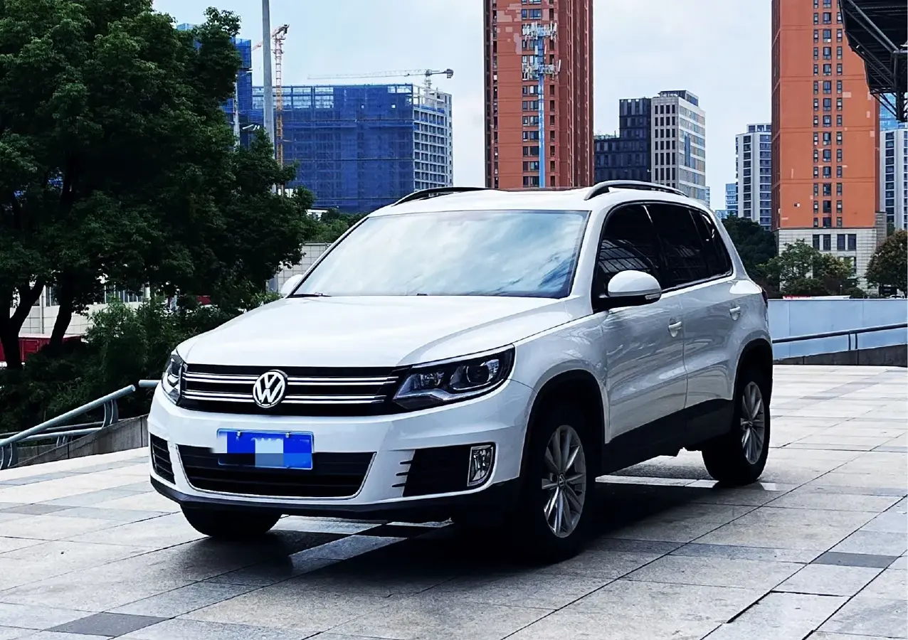 2016 Volkswagen Tiguan 1.4T 150HP L4 6DCT