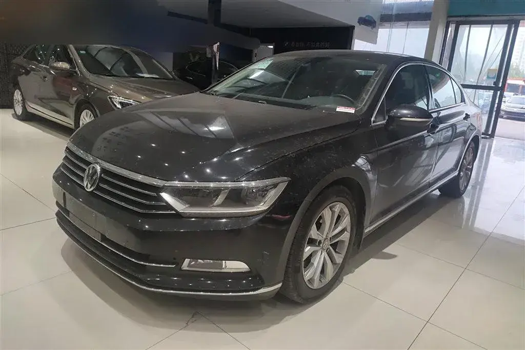2017 Volkswagen Magotan 1.8T 180HP L4 7DCT