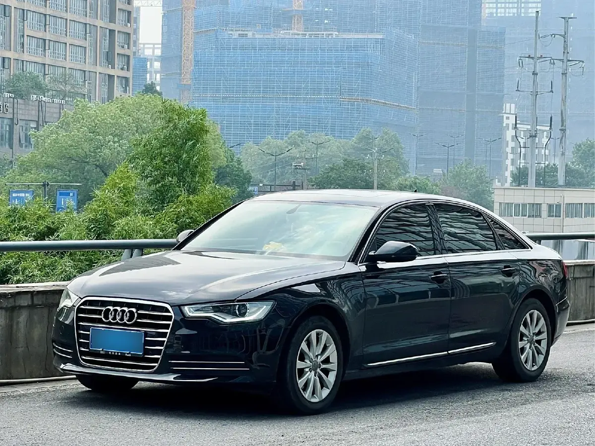 2014 Audi A6L 2.0T 180HP L4 CVT