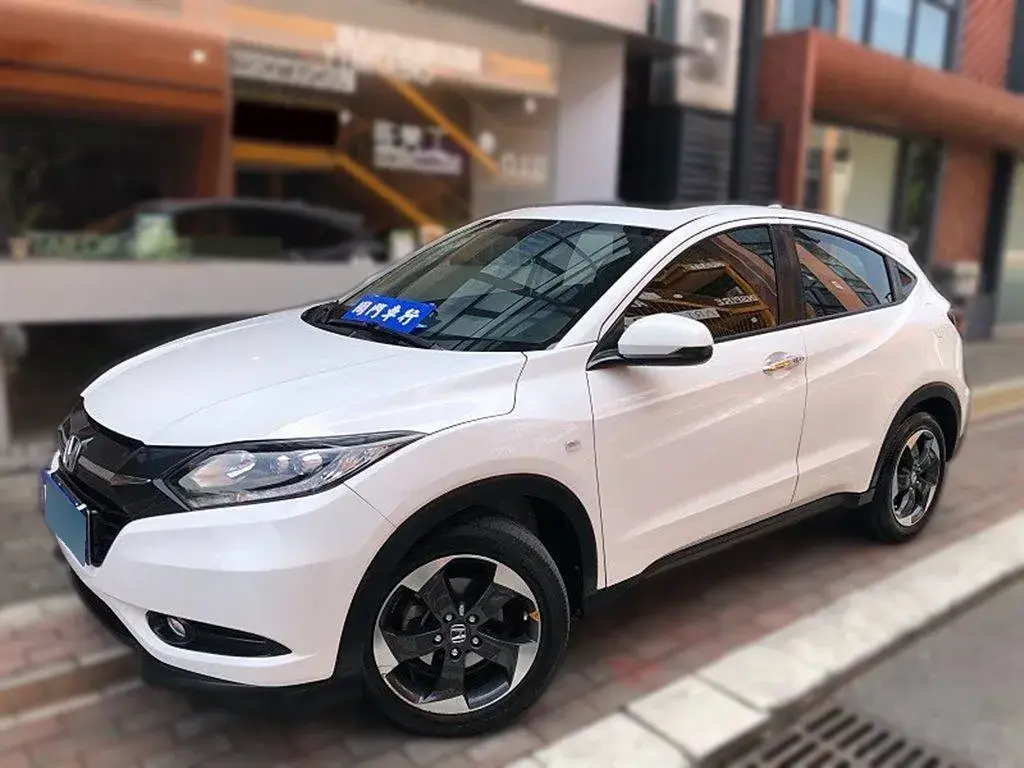 2017 Honda Vezel 1.8L 136HP L4 CVT