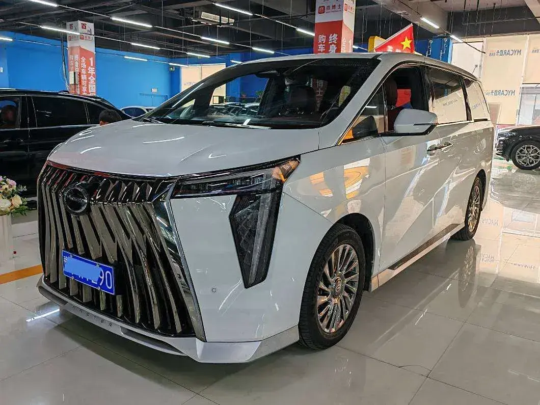 2023 GAC Trumpchi M8 2.0T 252HP L4 8AT