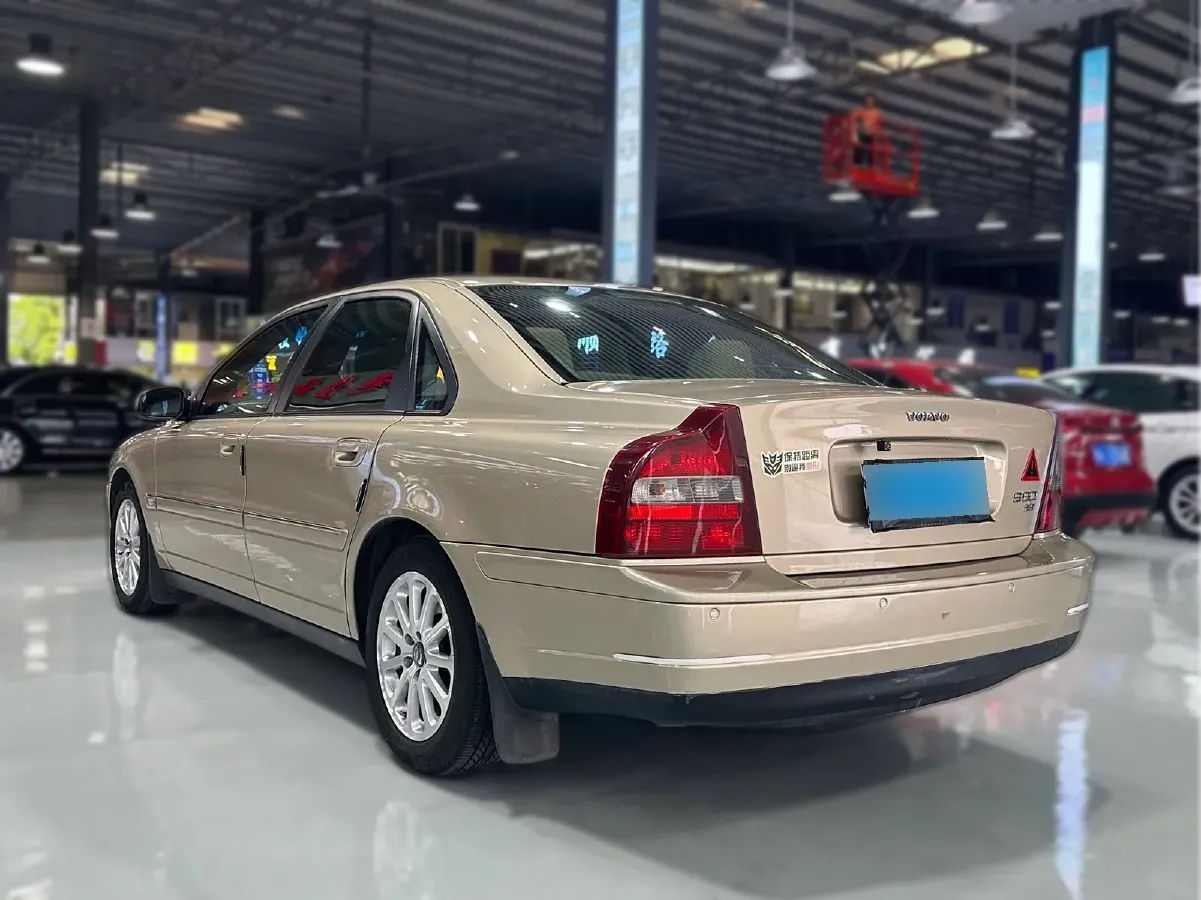 2004 Volvo S80 2.9L 267HP L6 4AT,autocango,china used car exporter,china ev exporter,chinese used car exporter,chinese used ev exporter