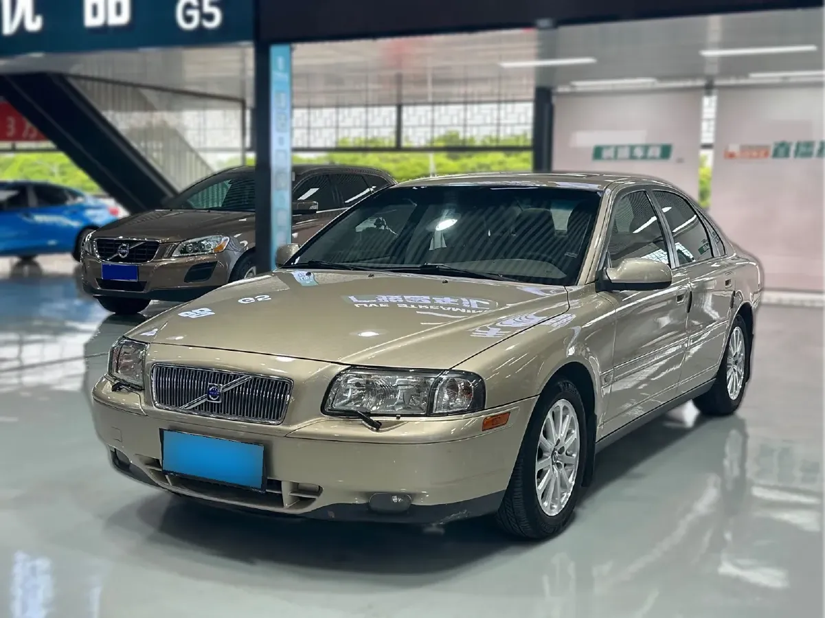 2004 Volvo S80 2.9L 267HP L6 4AT,autocango,china used car exporter,china ev exporter,chinese used car exporter,chinese used ev exporter