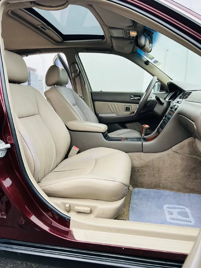 2004 Honda Legend 3.5L 200HP V6 4AT,autocango,china used car exporter,china ev exporter,chinese used car exporter,chinese used ev exporter