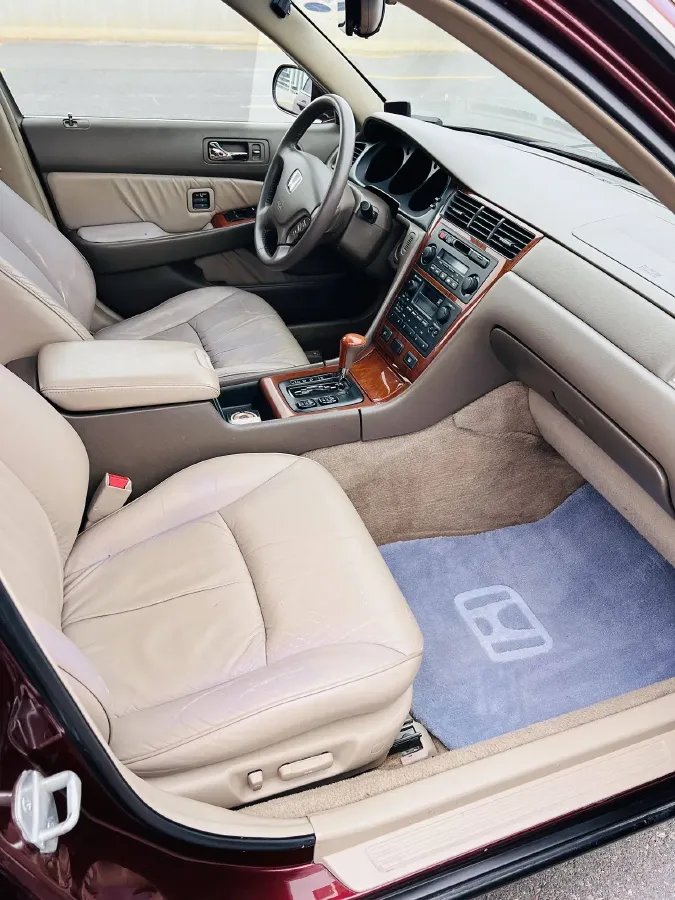 2004 Honda Legend 3.5L 200HP V6 4AT,autocango,china used car exporter,china ev exporter,chinese used car exporter,chinese used ev exporter