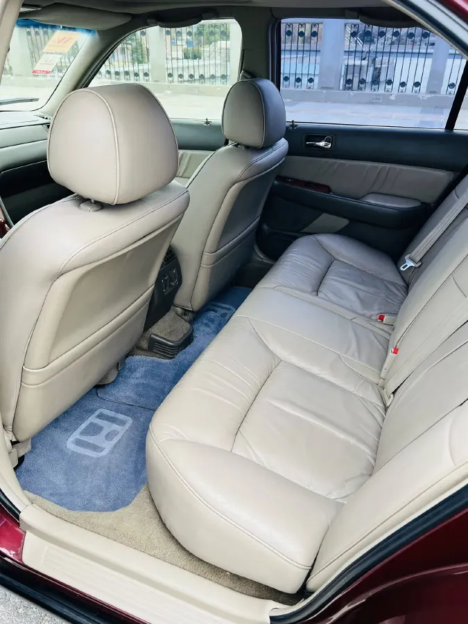 2004 Honda Legend 3.5L 200HP V6 4AT,autocango,china used car exporter,china ev exporter,chinese used car exporter,chinese used ev exporter