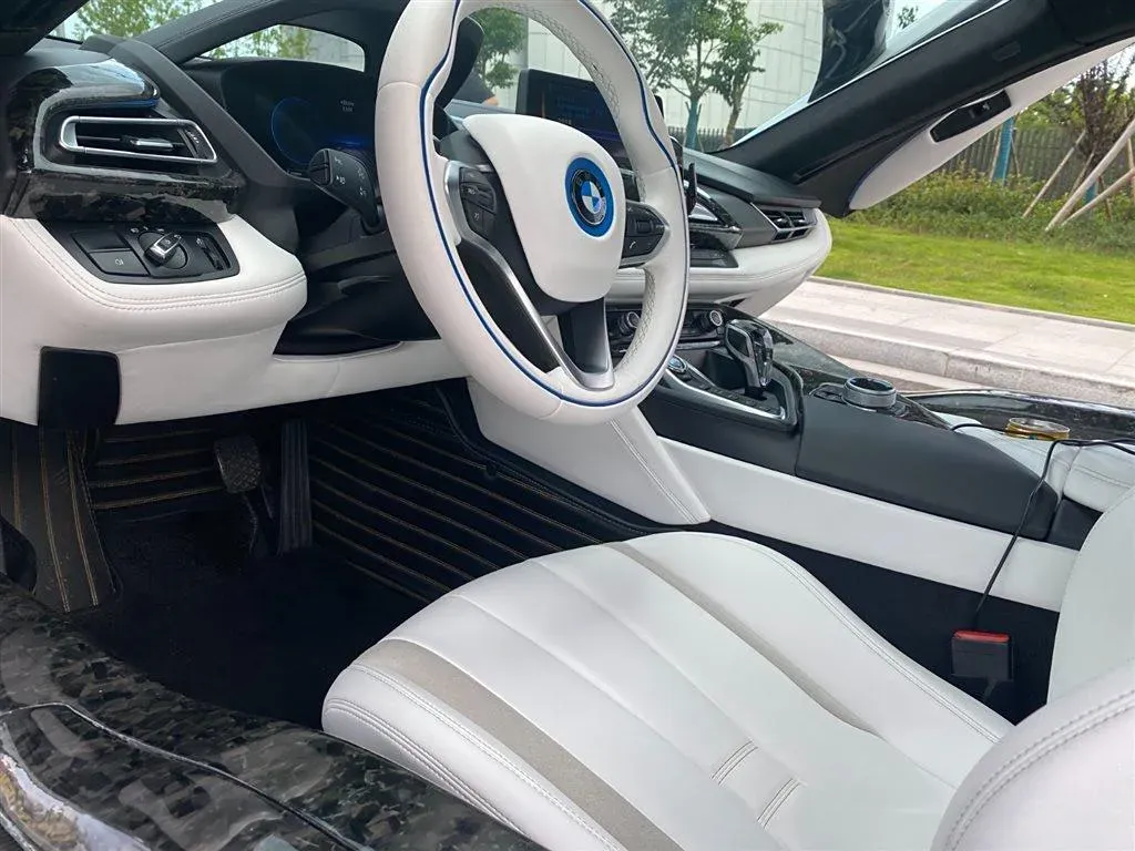 2014 BMW i8 1.5T 231HP L3 6AT PHEV 7.1KWH,autocango,china used car exporter,china ev exporter,chinese used car exporter,chinese used ev exporter