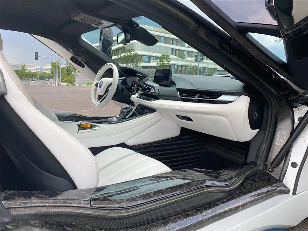 2014 BMW i8 1.5T 231HP L3 6AT PHEV 7.1KWH,autocango,china used car exporter,china ev exporter,chinese used car exporter,chinese used ev exporter