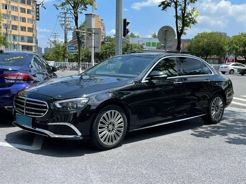 2017 Mercedes-Benz E Class 2.0T 245HP L4 9AT