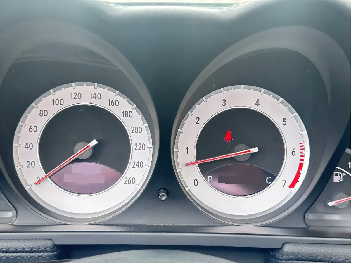 2011 Mercedes-Benz SL Class 3.0L 231HP V6 7AT,autocango,china used car exporter,china ev exporter,chinese used car exporter,chinese used ev exporter