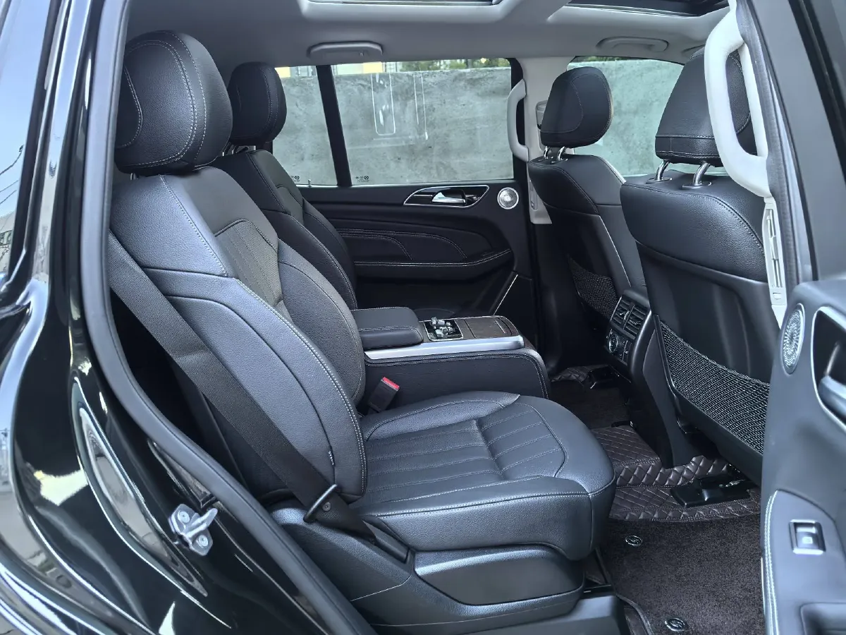 2021 BeiJing BJ90 4.0T 422HP V8 9AT,autocango,china used car exporter,china ev exporter,chinese used car exporter,chinese used ev exporter