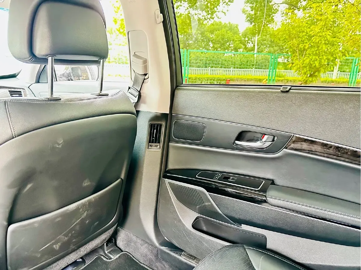 2015 Kia K9 3.8L 335HP V6 8AT,autocango,china used car exporter,china ev exporter,chinese used car exporter,chinese used ev exporter