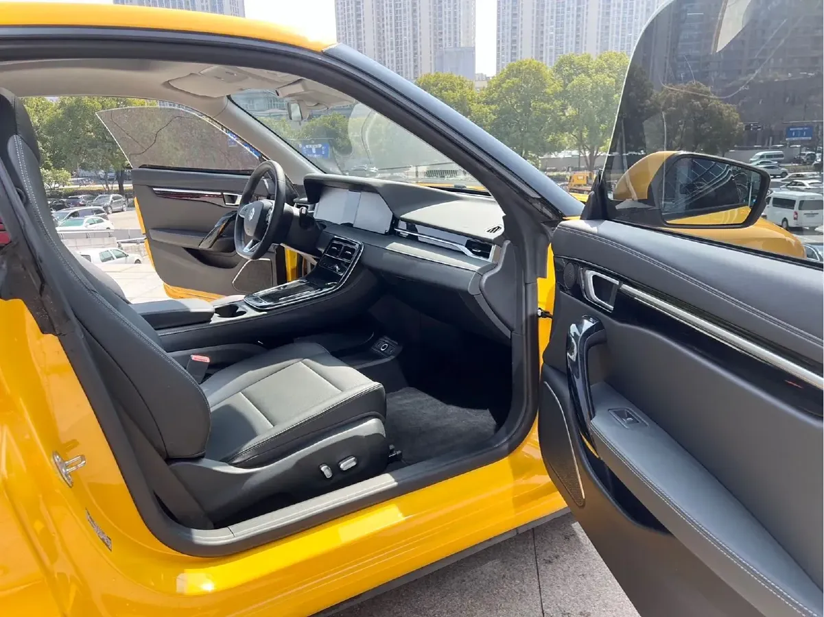 2020 Leapmotor S01 BEV 48KWH,autocango,china used car exporter,china ev exporter,chinese used car exporter,chinese used ev exporter