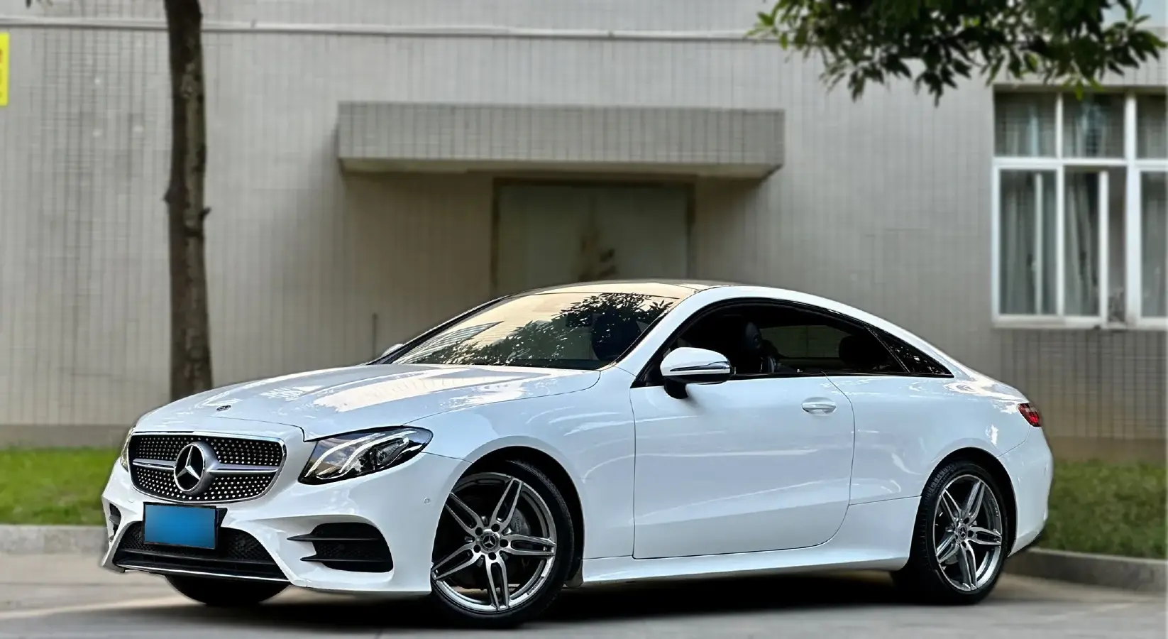 2018 Mercedes-Benz E Class 2.0T 184HP L4 9AT