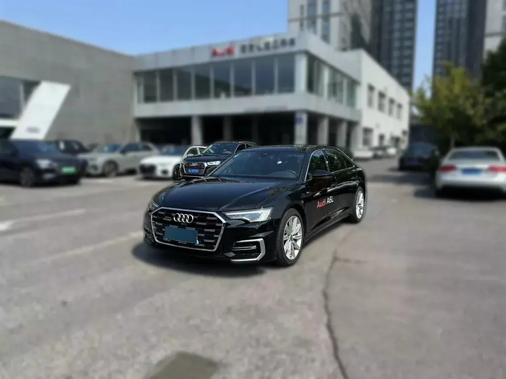2024 Audi A6L 2.0T 245HP L4 7DCT