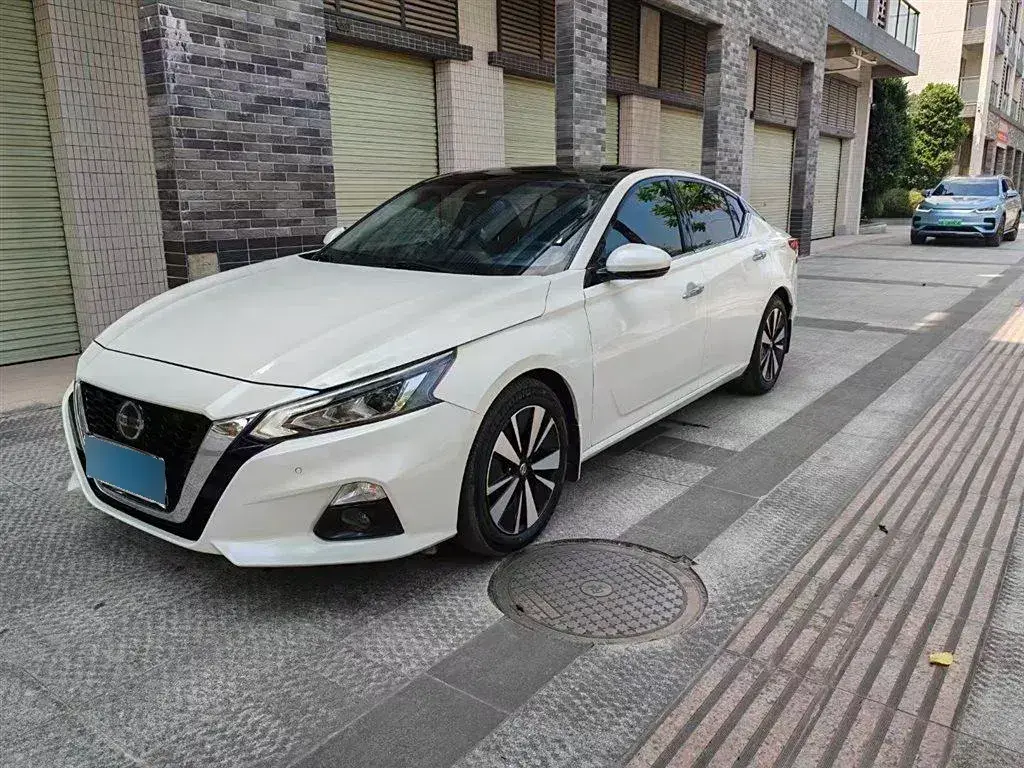 2020 Nissan Teana 2.0T 252HP L4 CVT