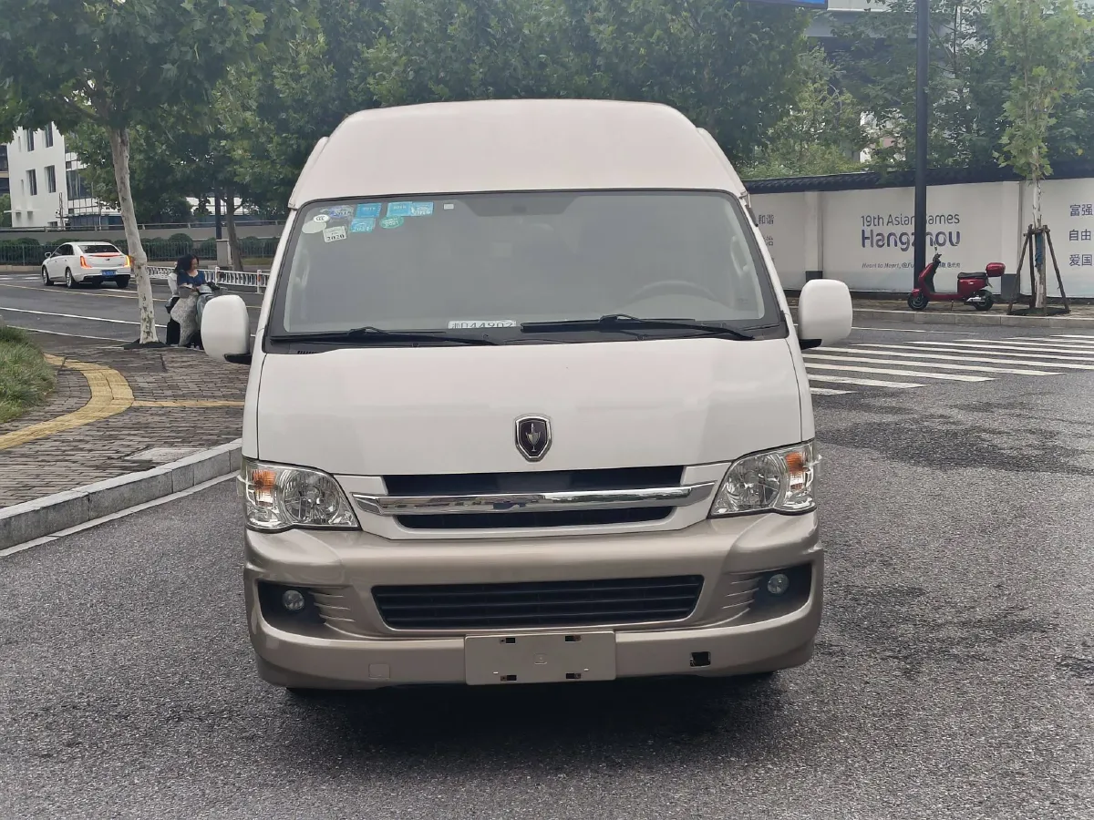 2012 JinBei Big Sea Lion 2.4L 139HP L4 5MT,autocango,china used car exporter,china ev exporter,chinese used car exporter,chinese used ev exporter