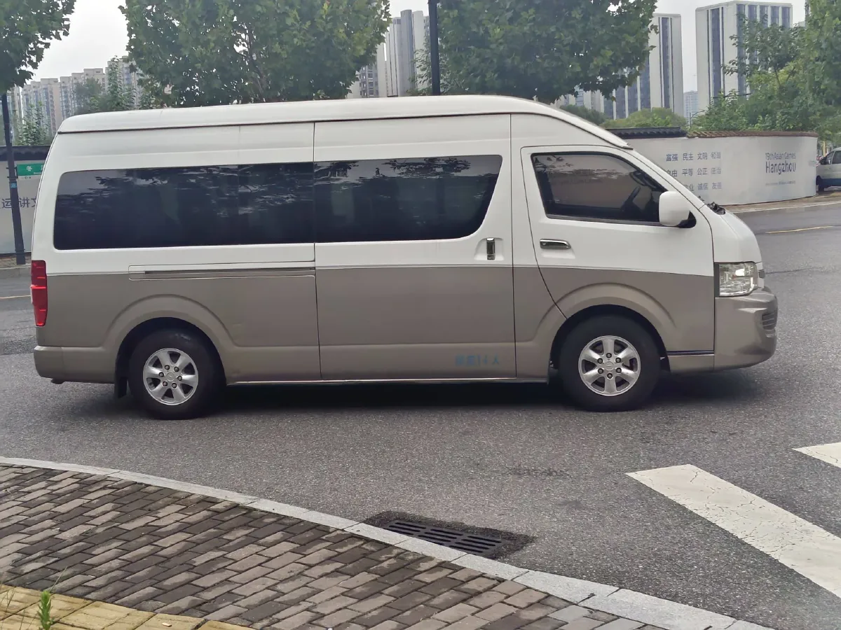 2012 JinBei Big Sea Lion 2.4L 139HP L4 5MT,autocango,china used car exporter,china ev exporter,chinese used car exporter,chinese used ev exporter
