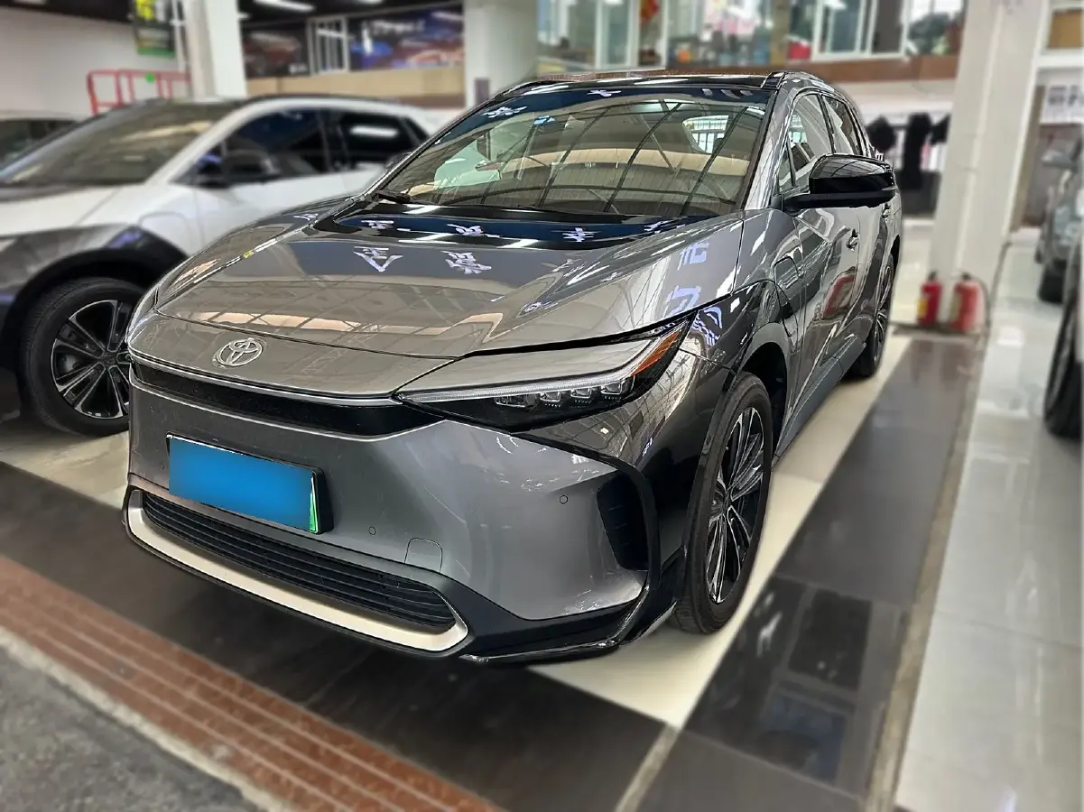 2022 Toyota bZ4X BEV 66.7KWH