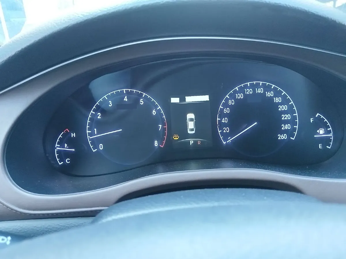 2012 Hyundai Rohens 3.0L 272HP V6 8AT,autocango,china used car exporter,china ev exporter,chinese used car exporter,chinese used ev exporter