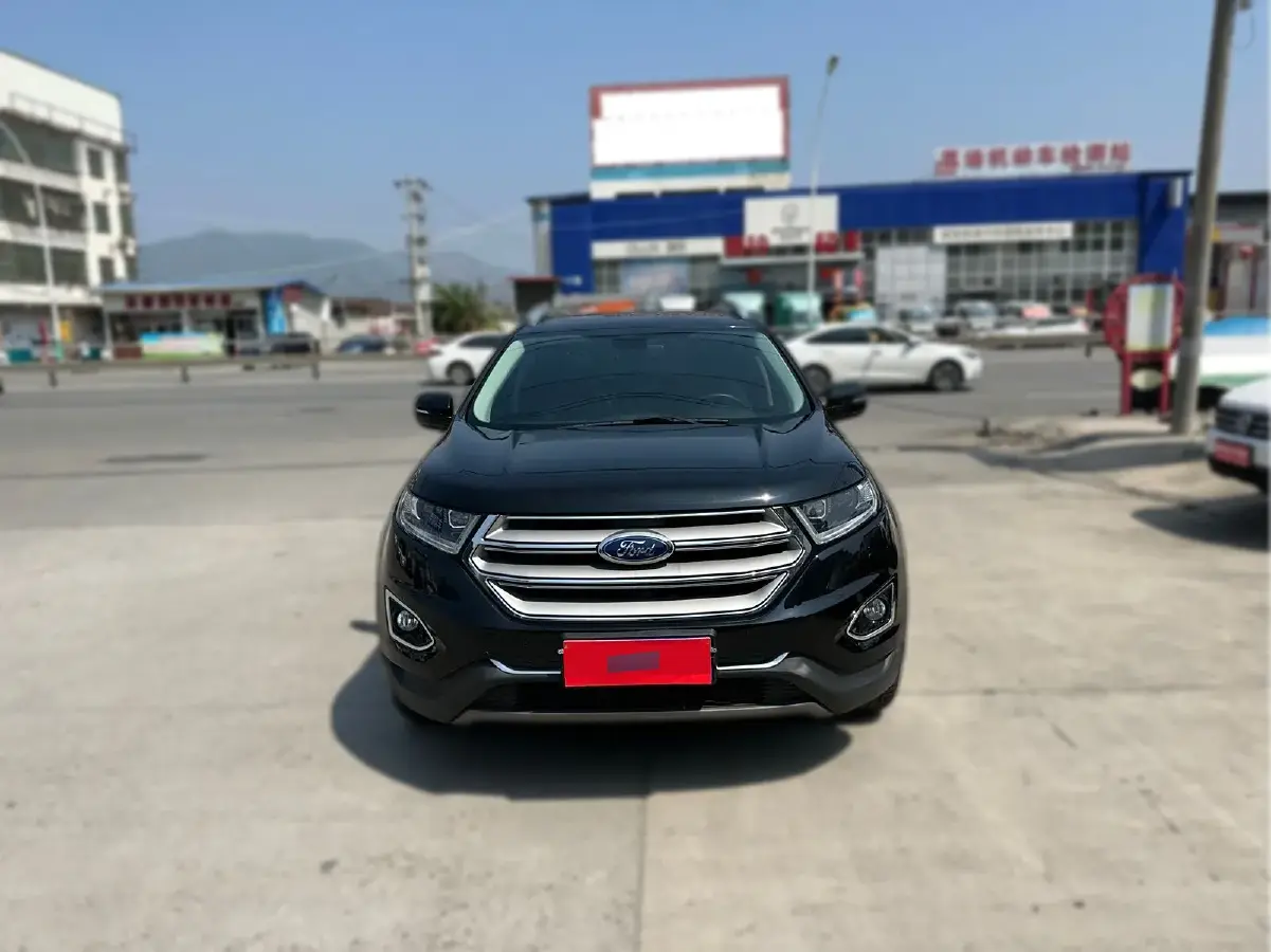 2018 Ford Edge 2.0T 245HP L4 6AT