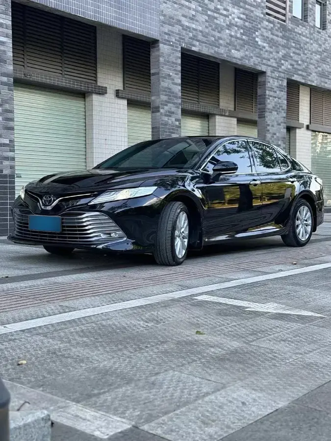 2019 Toyota Camry 2.0L 178HP L4 CVT