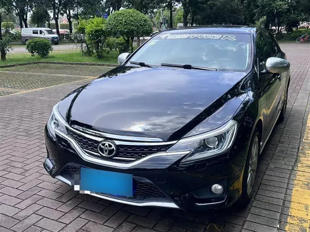 2013 Toyota Reiz 2.5L 193HP V6 6AT