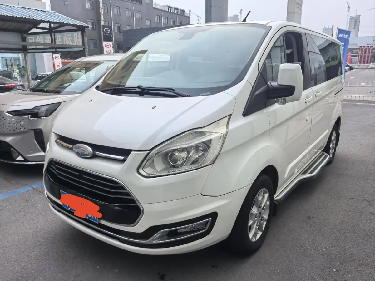 2017 Ford Tourneo 2.0T 203HP L4 6AT
