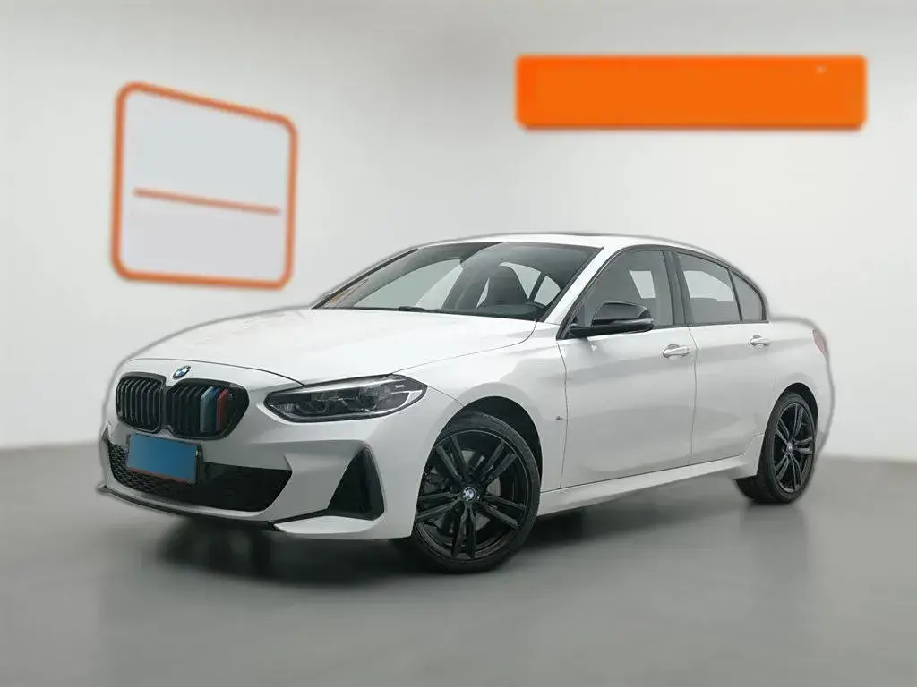 2021 BMW 1 Series 2.0T 192HP L4 7DCT