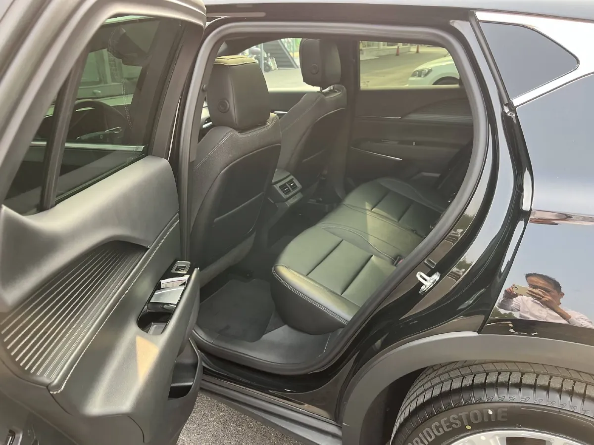 2023 Cadillac GT4 1.5T 211HP L4 9AT,autocango,china used car exporter,china ev exporter,chinese used car exporter,chinese used ev exporter