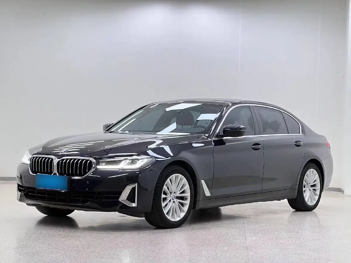 2021 BMW 5 Series 2.0T 184HP L4 8AT
