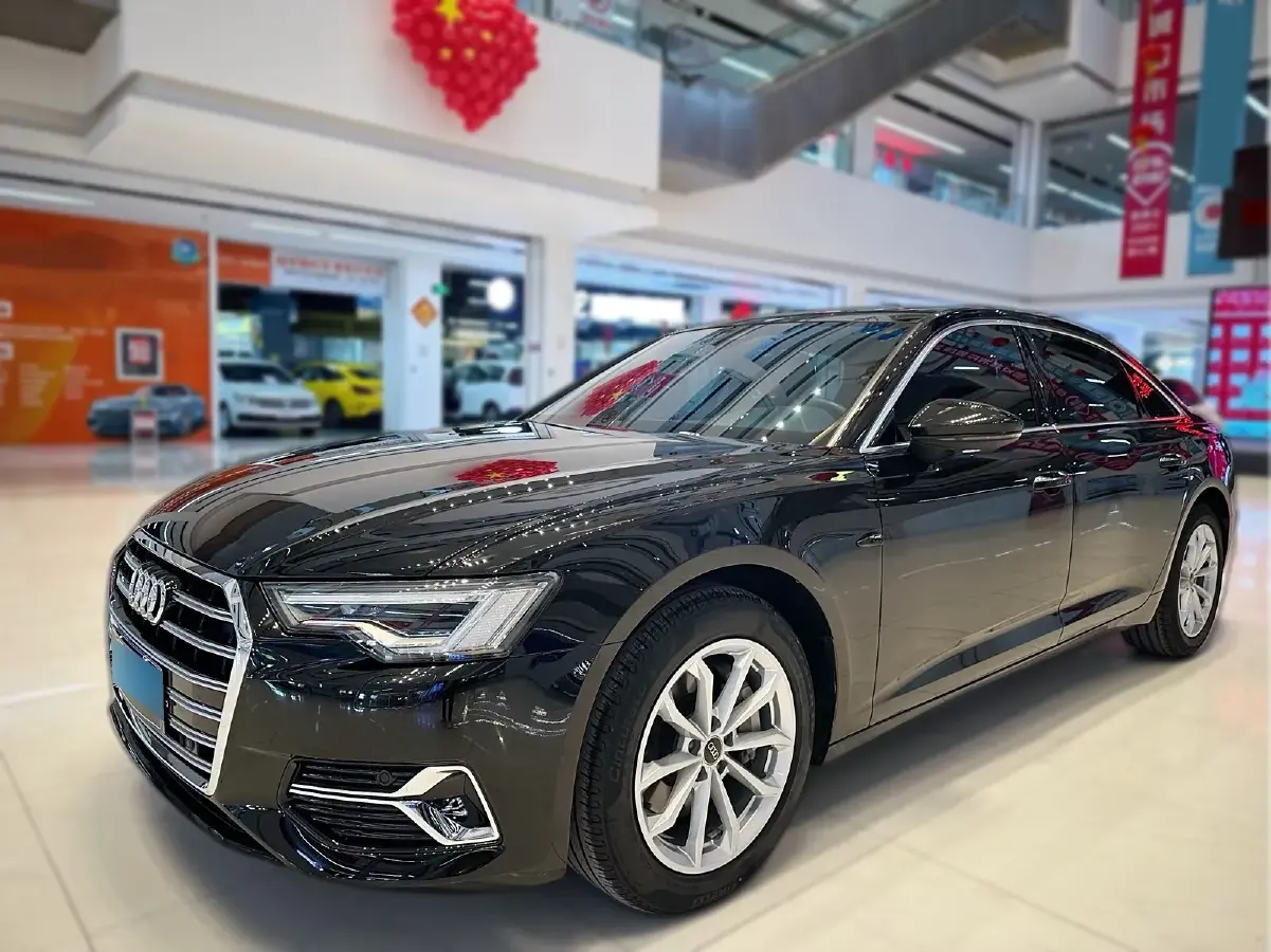 2023 Audi A6L 2.0T 190HP L4 7DCT