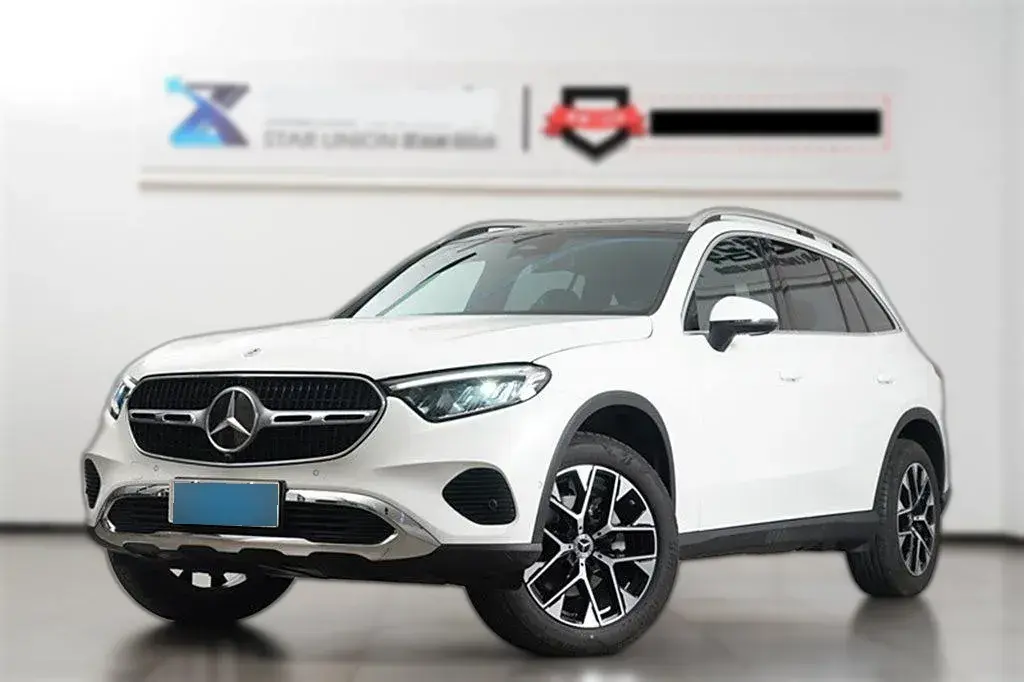 2023 Mercedes-Benz GLC Class 2.0T 204HP L4 9AT