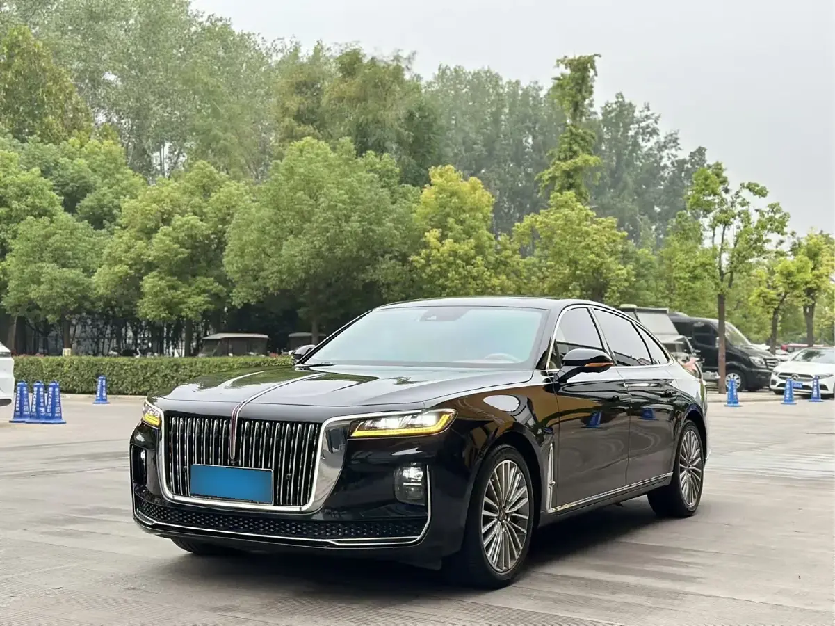 2020 HongQi H9 2.0T 252HP L4 7DCT