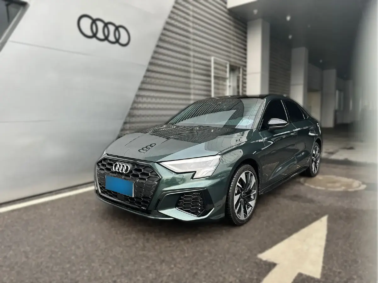 2022 Audi A3 1.4T 150HP L4 7DCT