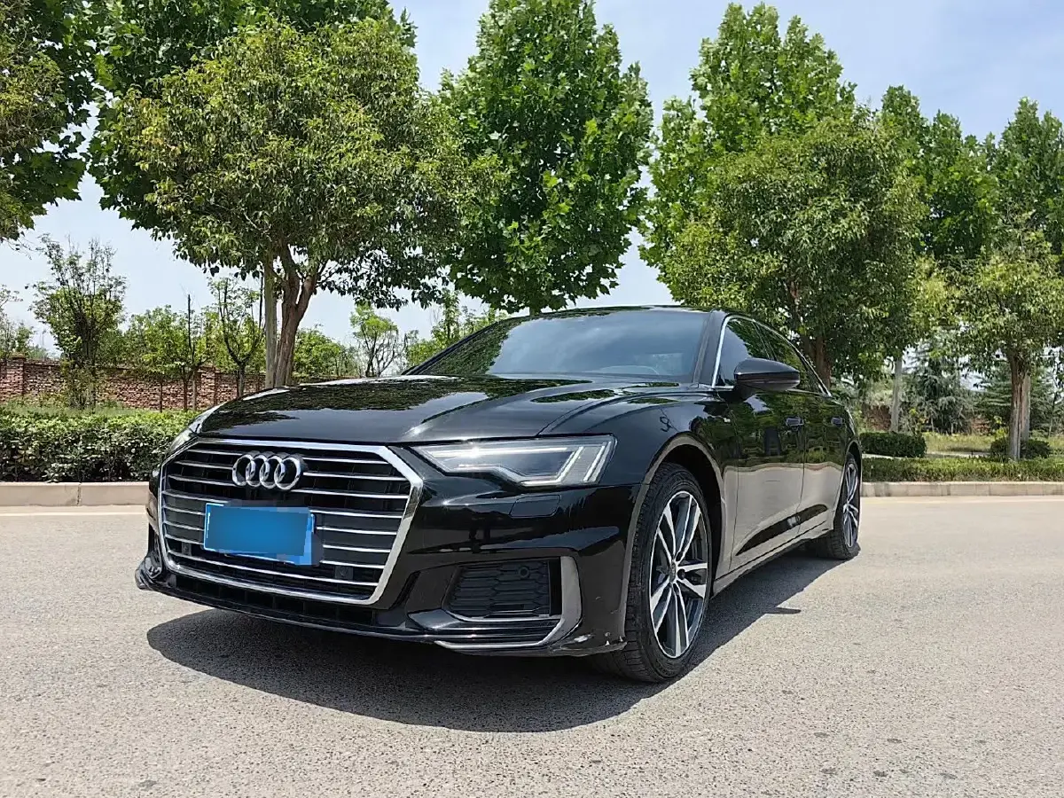 2020 Audi A6L 2.0T 190HP L4 7DCT