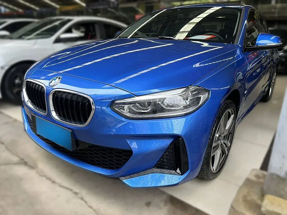 2018 BMW 3 Series 2.0T 184HP L4 8AT