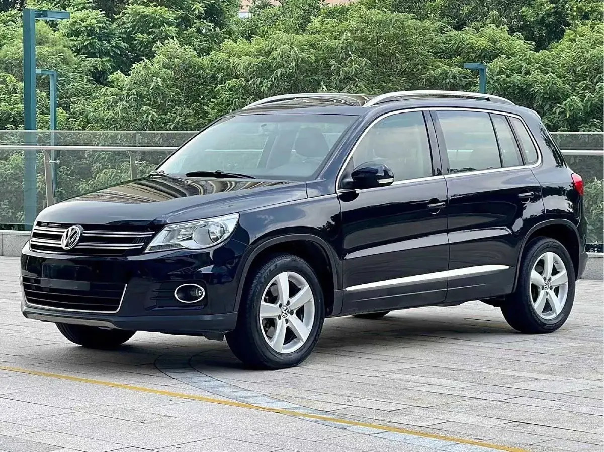2012 Volkswagen Tiguan 1.8T 160HP L4 6AT