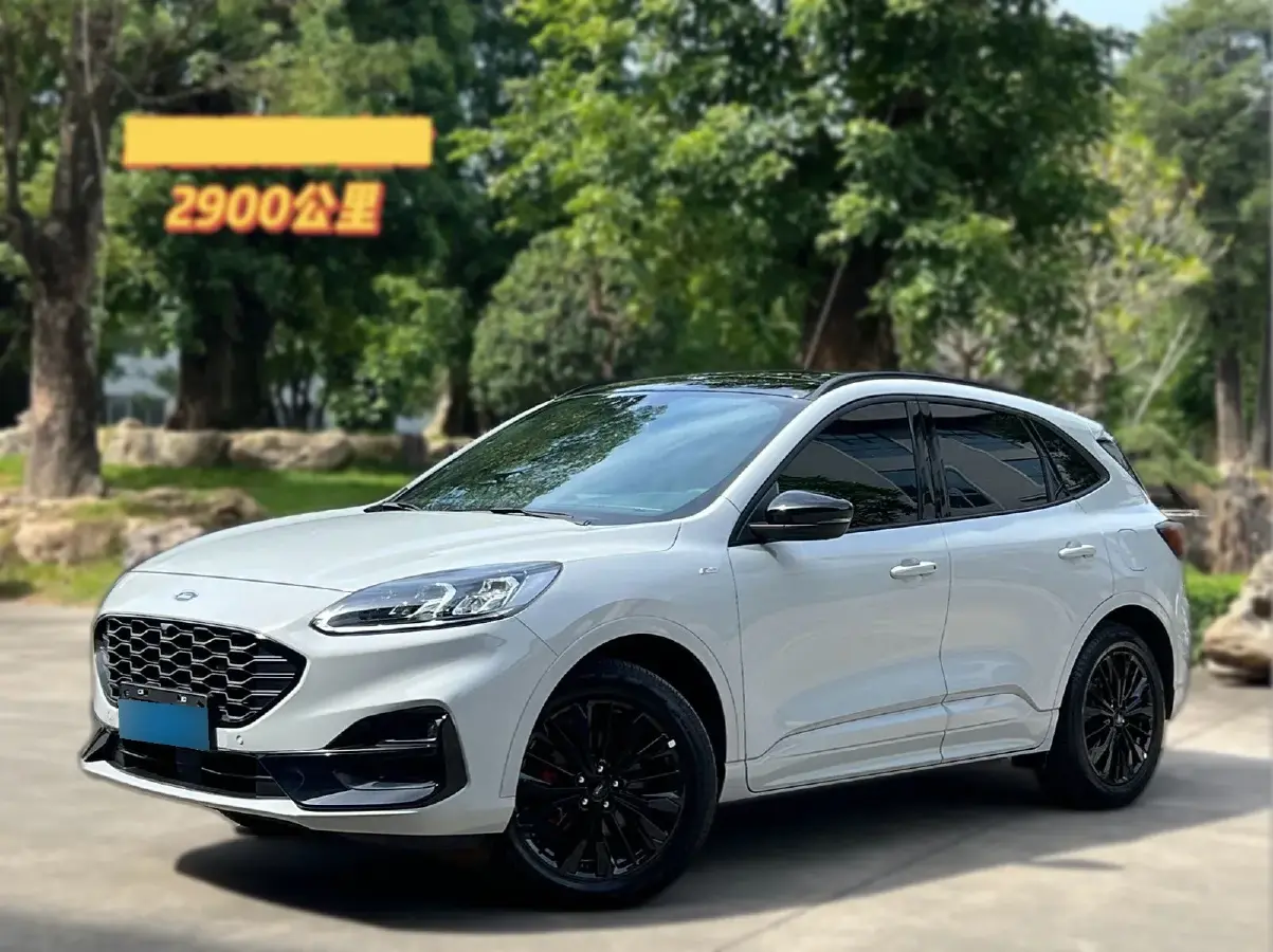 2024 Ford Escape 2.0T 248HP L4 8AT