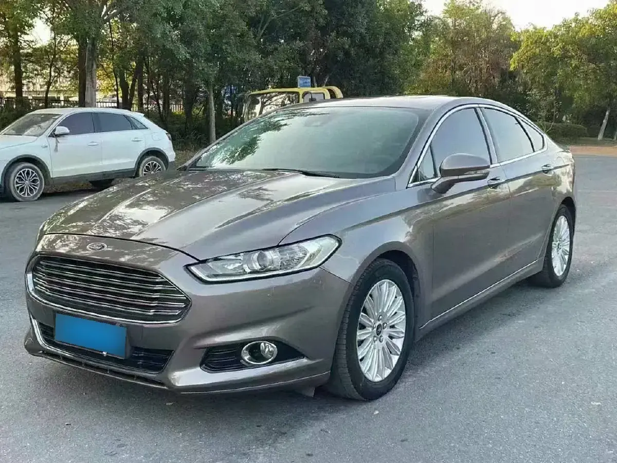 2013 Ford Mondeo 2.0T 203HP L4 6AT