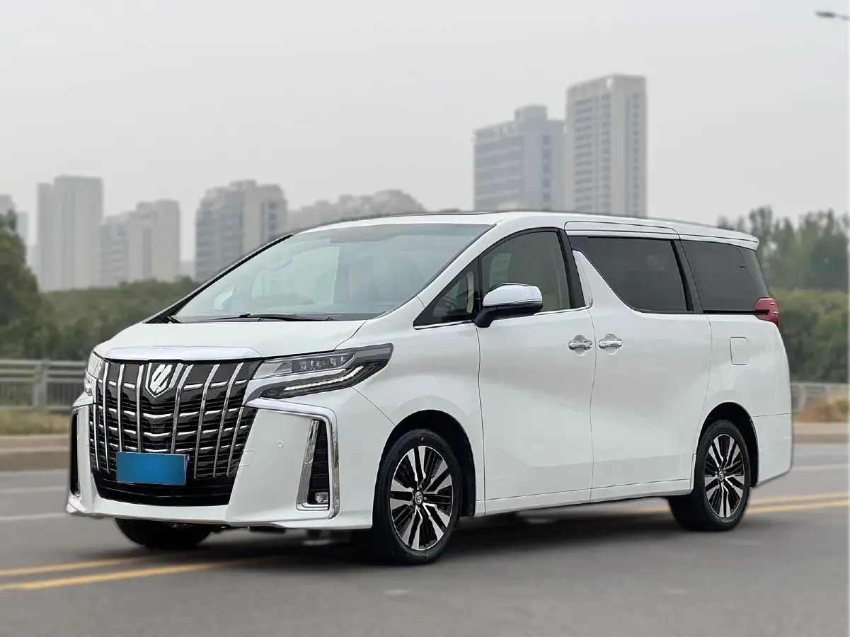 2018 Toyota Alphard 3.5L 275HP V6 6AT