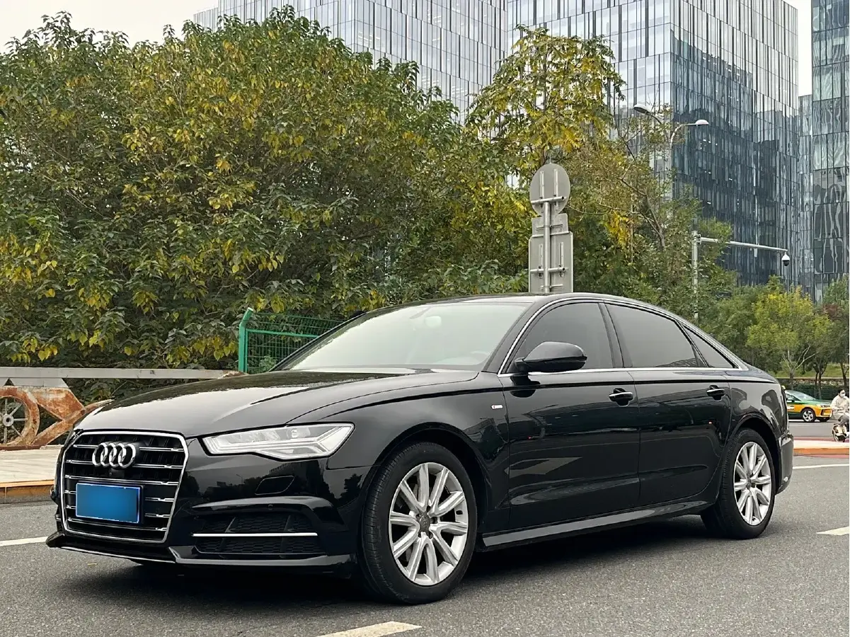 2018 Audi A6L 2.5L 204HP V6 CVT