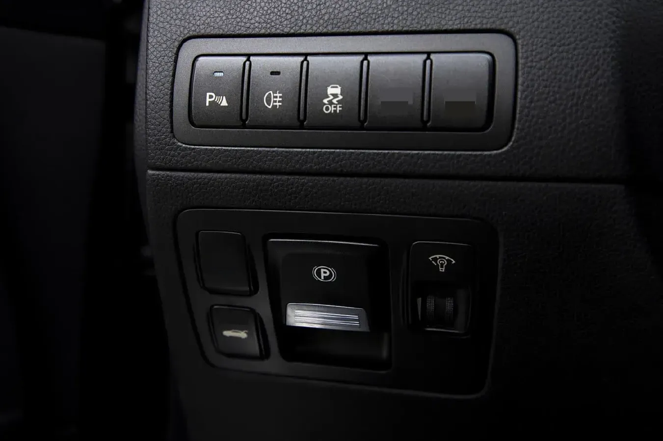 2012 Hyundai Equus 3.8L 335HP V6 8AT,autocango,china used car exporter,china ev exporter,chinese used car exporter,chinese used ev exporter