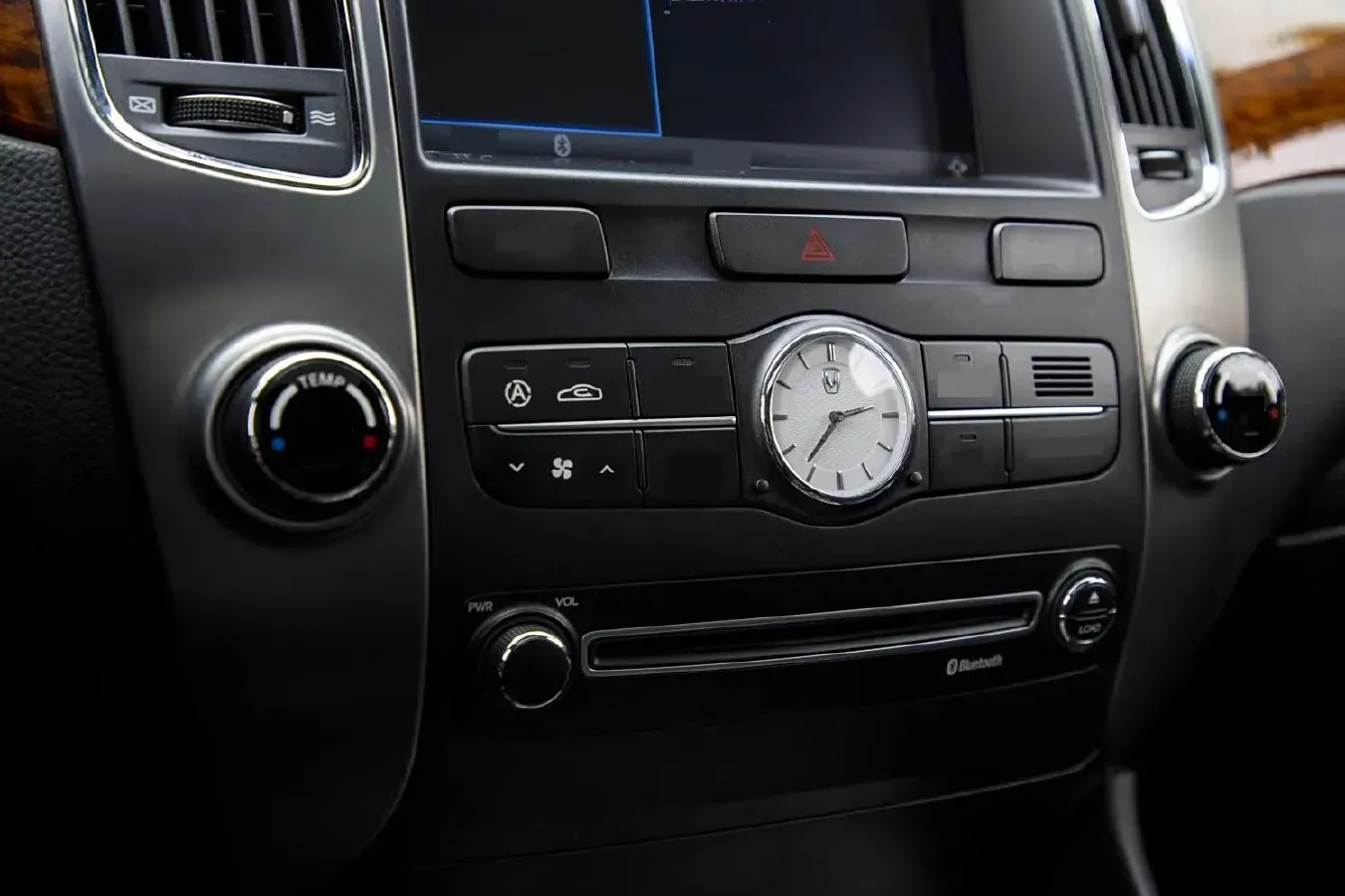 2012 Hyundai Equus 3.8L 335HP V6 8AT,autocango,china used car exporter,china ev exporter,chinese used car exporter,chinese used ev exporter